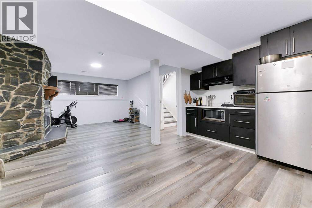 Listing photo – 3920 50A Street, Red Deer