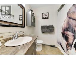3920 50a Street, Red Deer, AB T4P1G7 Photo 26