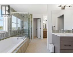 129 Wolf Hollow Villas Se, Calgary, AB T2X5K1 Photo 22