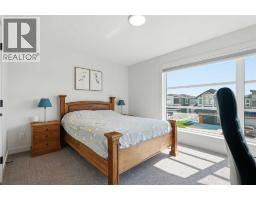 129 Wolf Hollow Villas Se, Calgary, AB T2X5K1 Photo 28