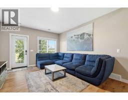 129 Wolf Hollow Villas Se, Calgary, AB T2X5K1 Photo 31