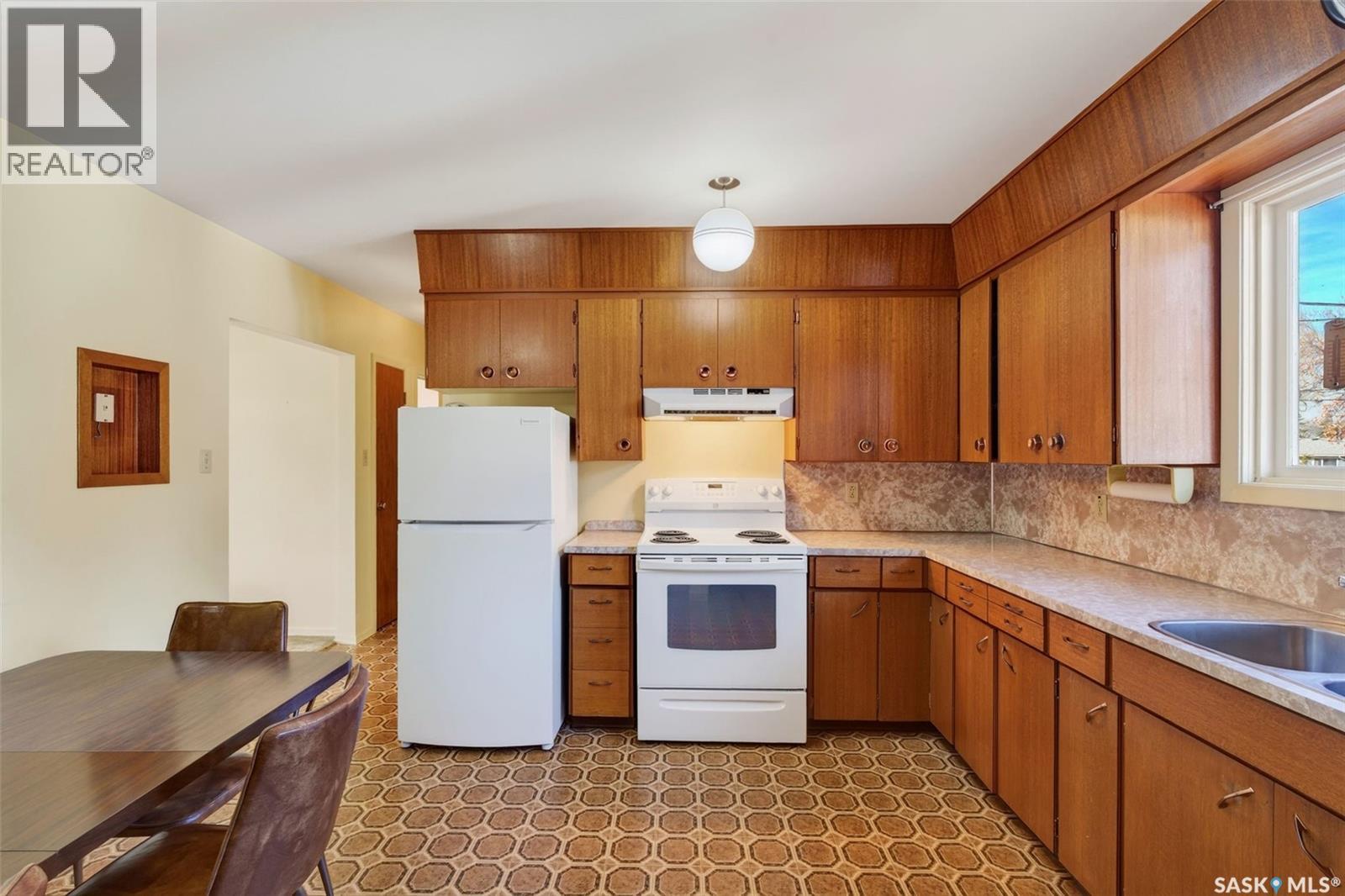 214 Burns AVENUE W, Melfort — photo 10