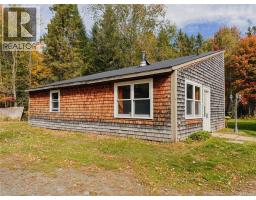 3pc Bathroom - 1980 Route 105, Southampton, NB E6G1M8 Photo 9