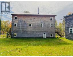 Living room - 1980 Route 105, Southampton, NB E6G1M8 Photo 12
