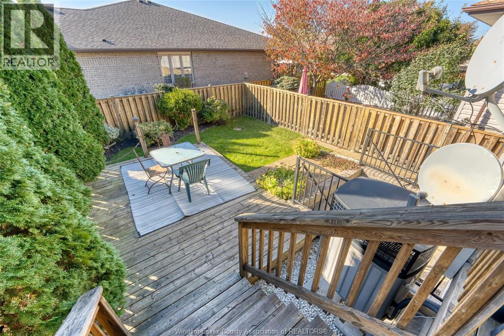 1583 CHATEAU AVENUE - 26
