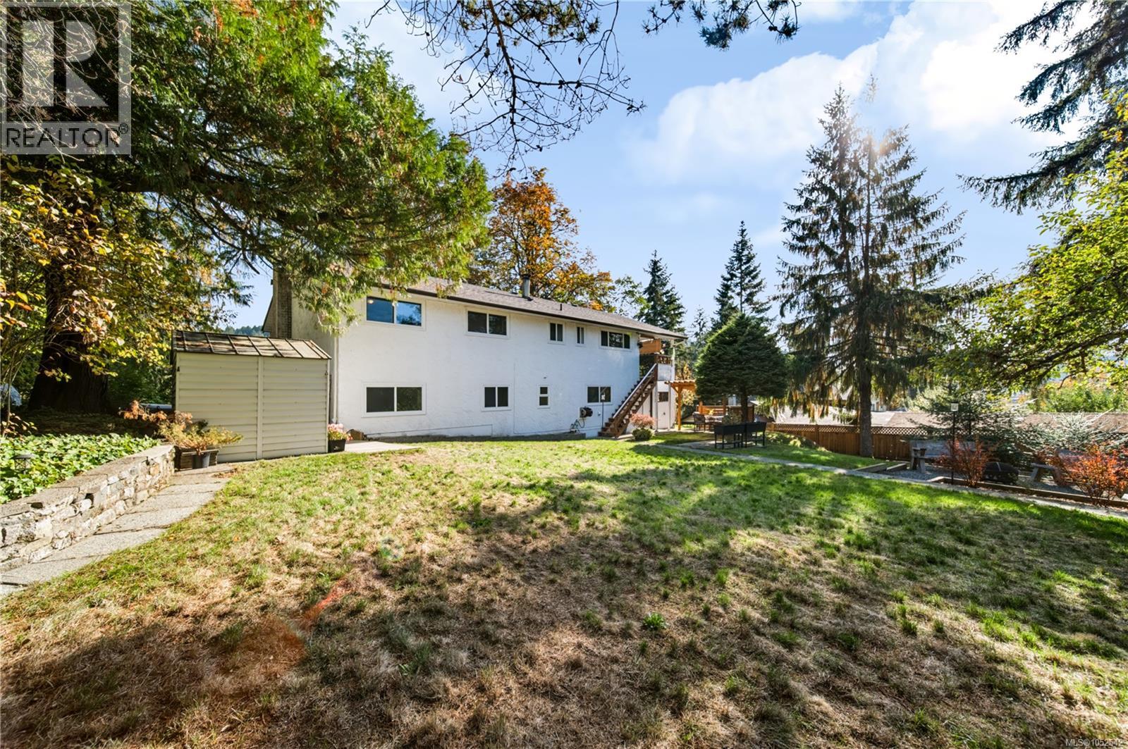 1927 Richardson Rd - 2