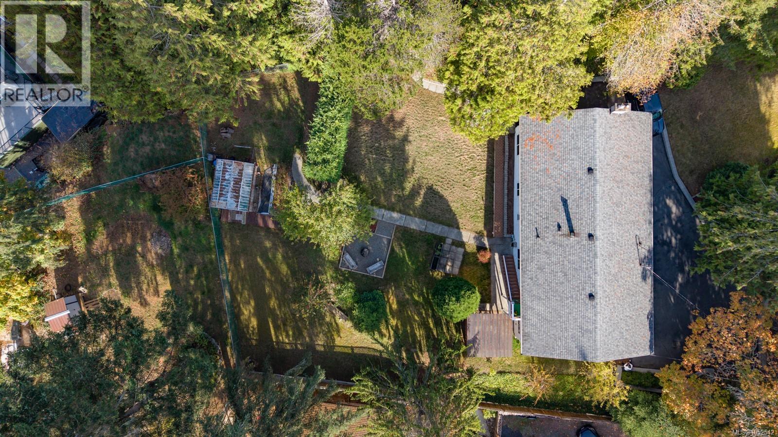 1927 Richardson Rd - 43