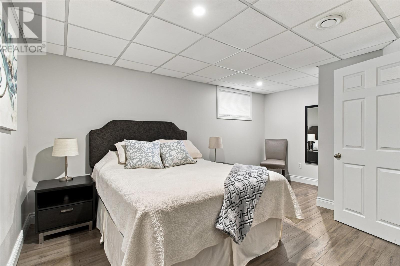49 Brooklyn Avenue - 24