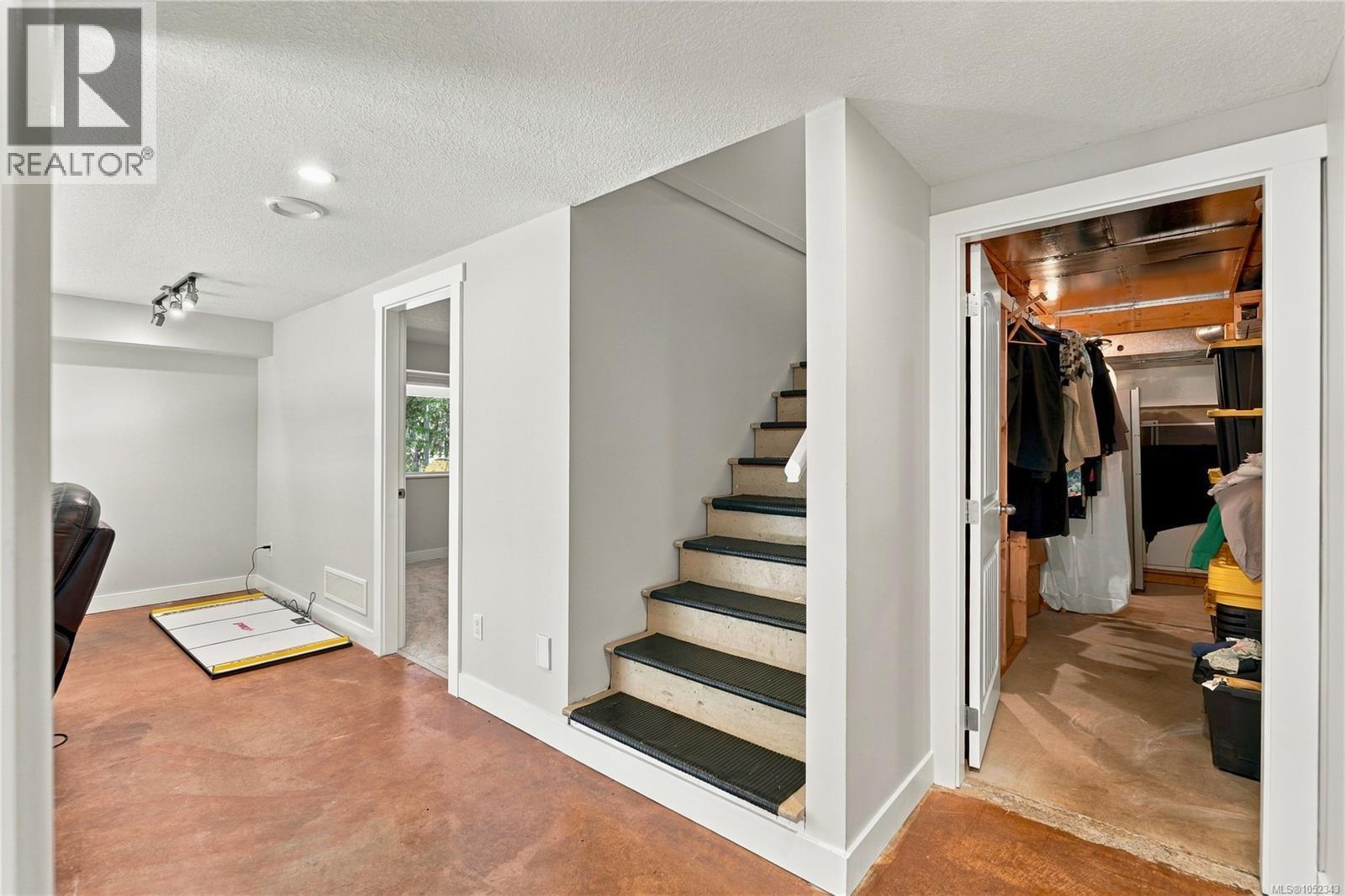 2995 Wild Rose Blvd - 25