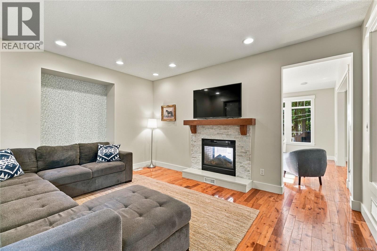 2995 Wild Rose Blvd - 8