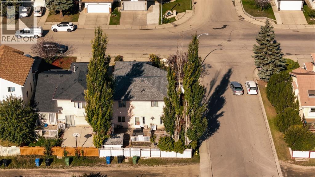 863 Applewood Drive SE photo 3