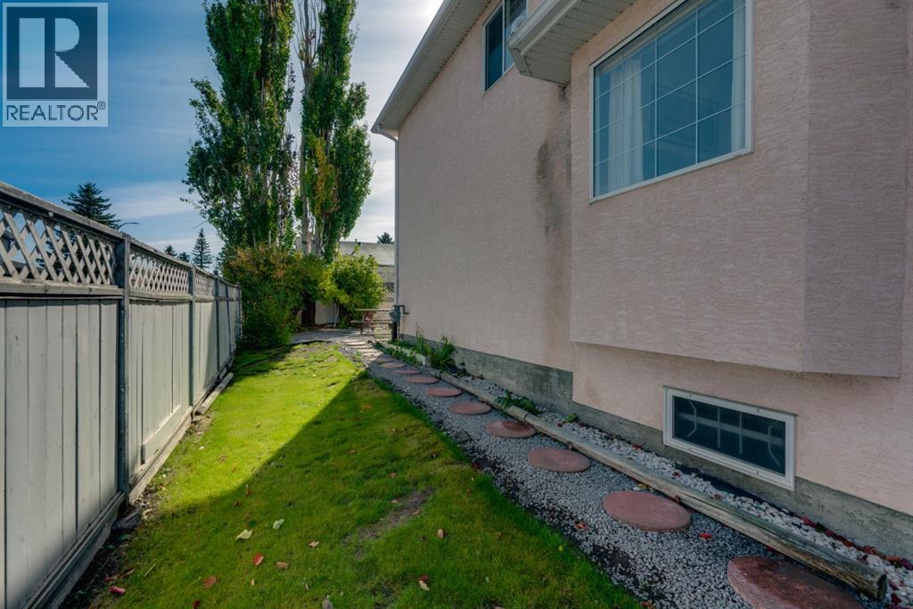 863 Applewood Drive SE photo 30