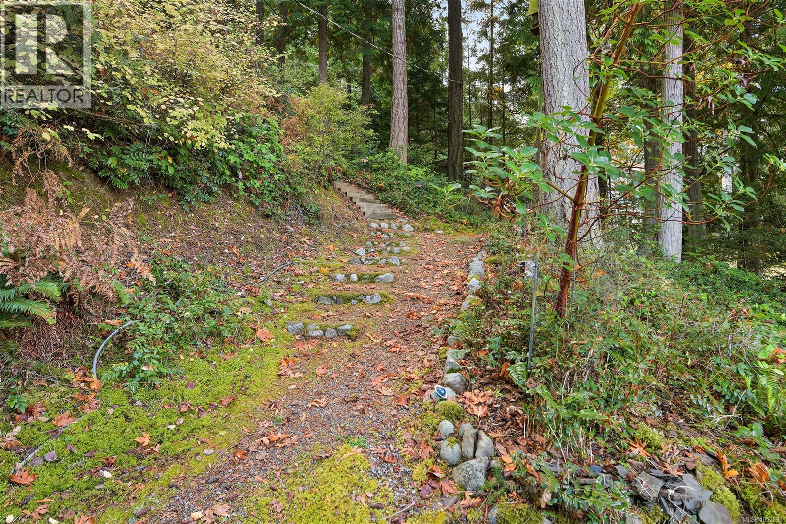 706 Horton Bay Rd - 32
