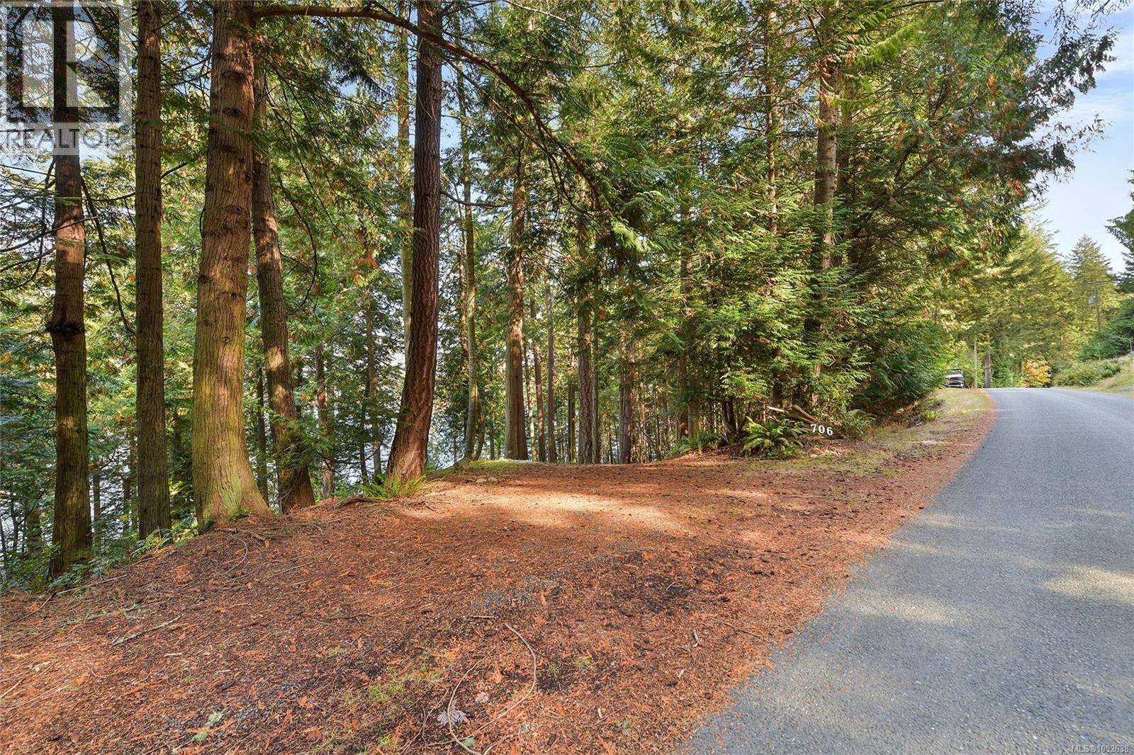  706 Horton Bay Road, Mayne Island