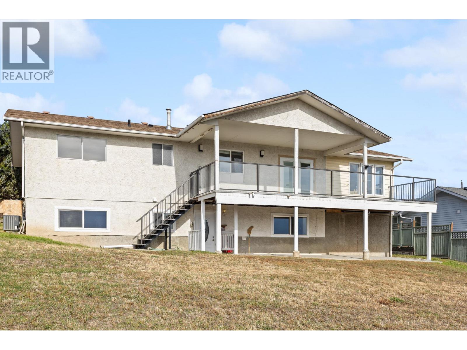  2582 Neufeld Crescent, West Kelowna