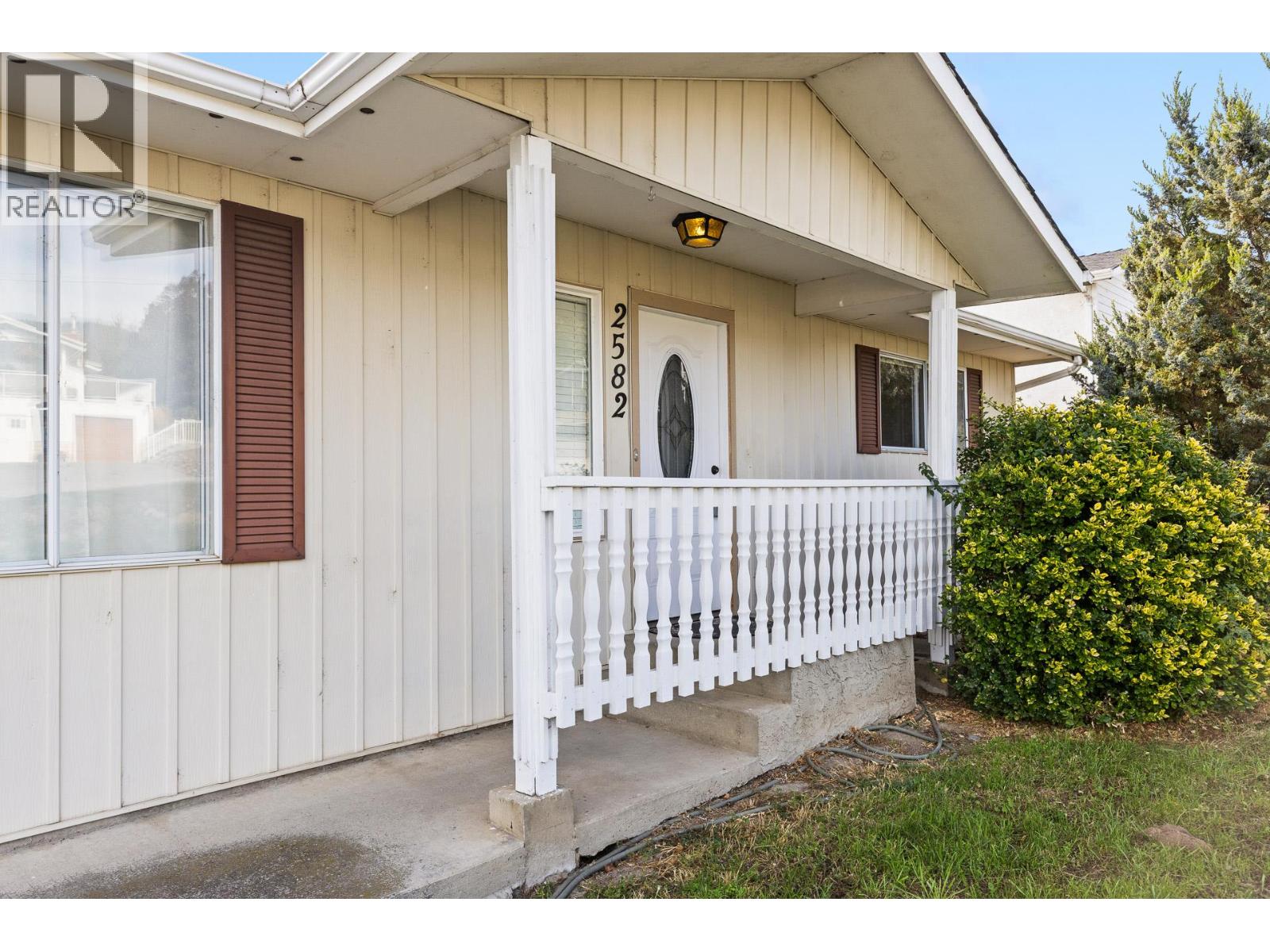 2582 Neufeld Crescent - 47