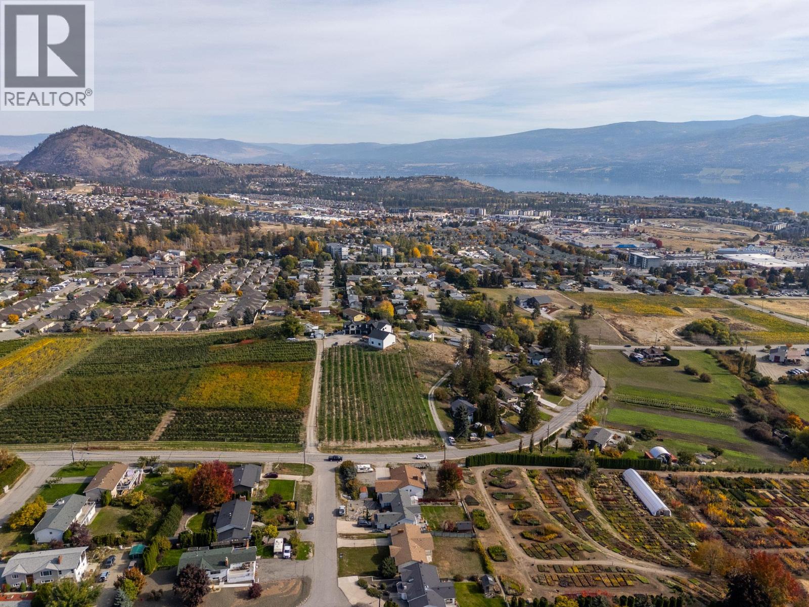  2582 Neufeld Crescent, West Kelowna