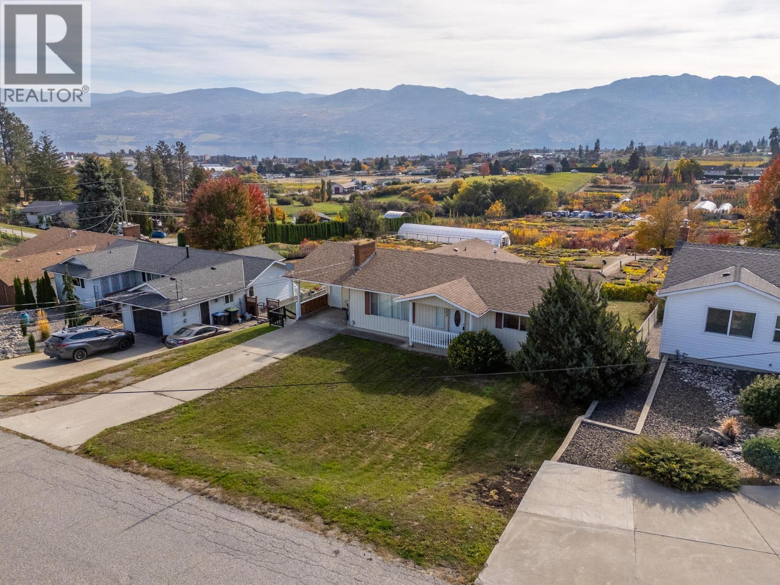 2582 Neufeld Crescent - 62