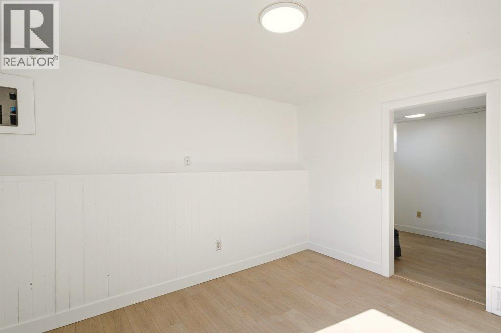 400 Monterey Road, Kelowna