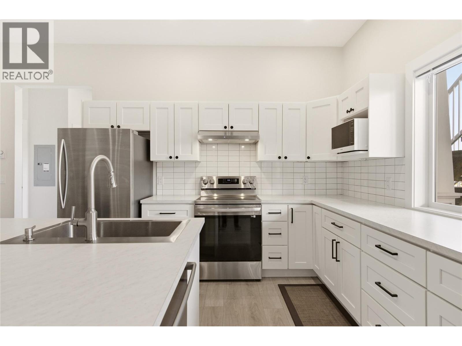 1030 Skeena Drive, Kelowna