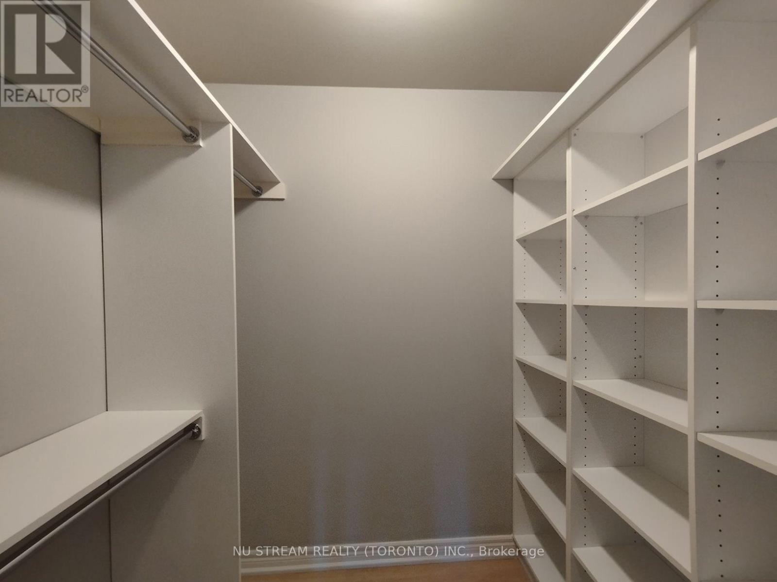 20 SCENIC MILL WAY, Toronto (St. Andrew-Windfields) — photo 9