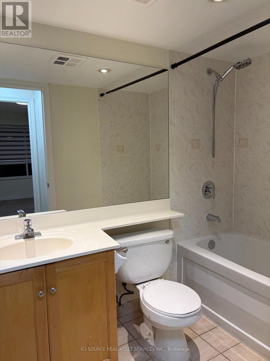 1445 - 250 WELLINGTON STREET W, Toronto (Waterfront Communities) — photo 12