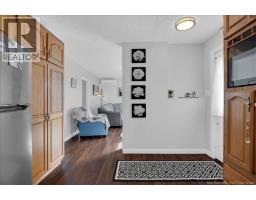 150 Parks Street Extension, photo 4