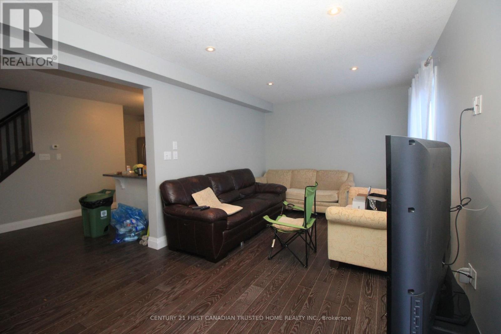 3 bedroom Single Family interior view, 6832 Vallas Circle, London South (South V), Ontario