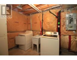 6832 Vallas Circle, London South, ON N6P0B5 Photo 24