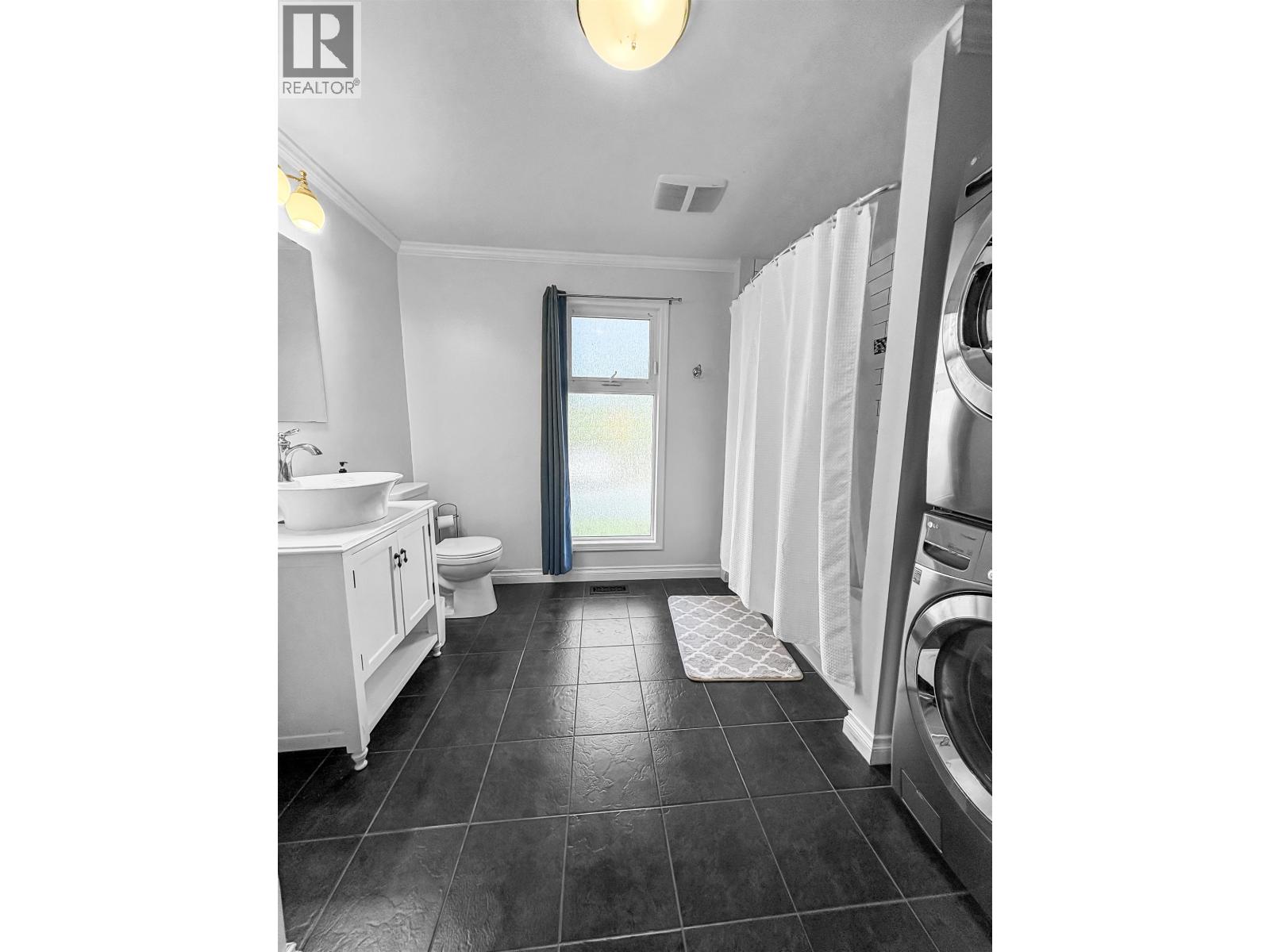73 BRANT STREET - 8