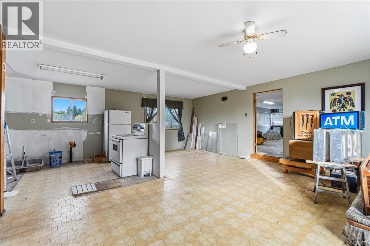 3225 Trans Canada Hwy, Cassidy - Image 1