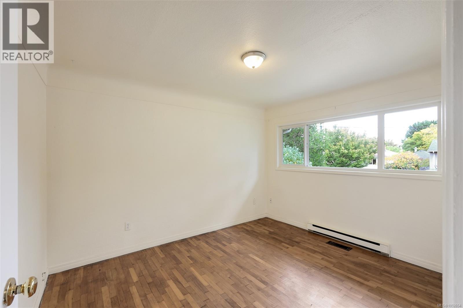  2550/2552 Belmont Avenue, Victoria