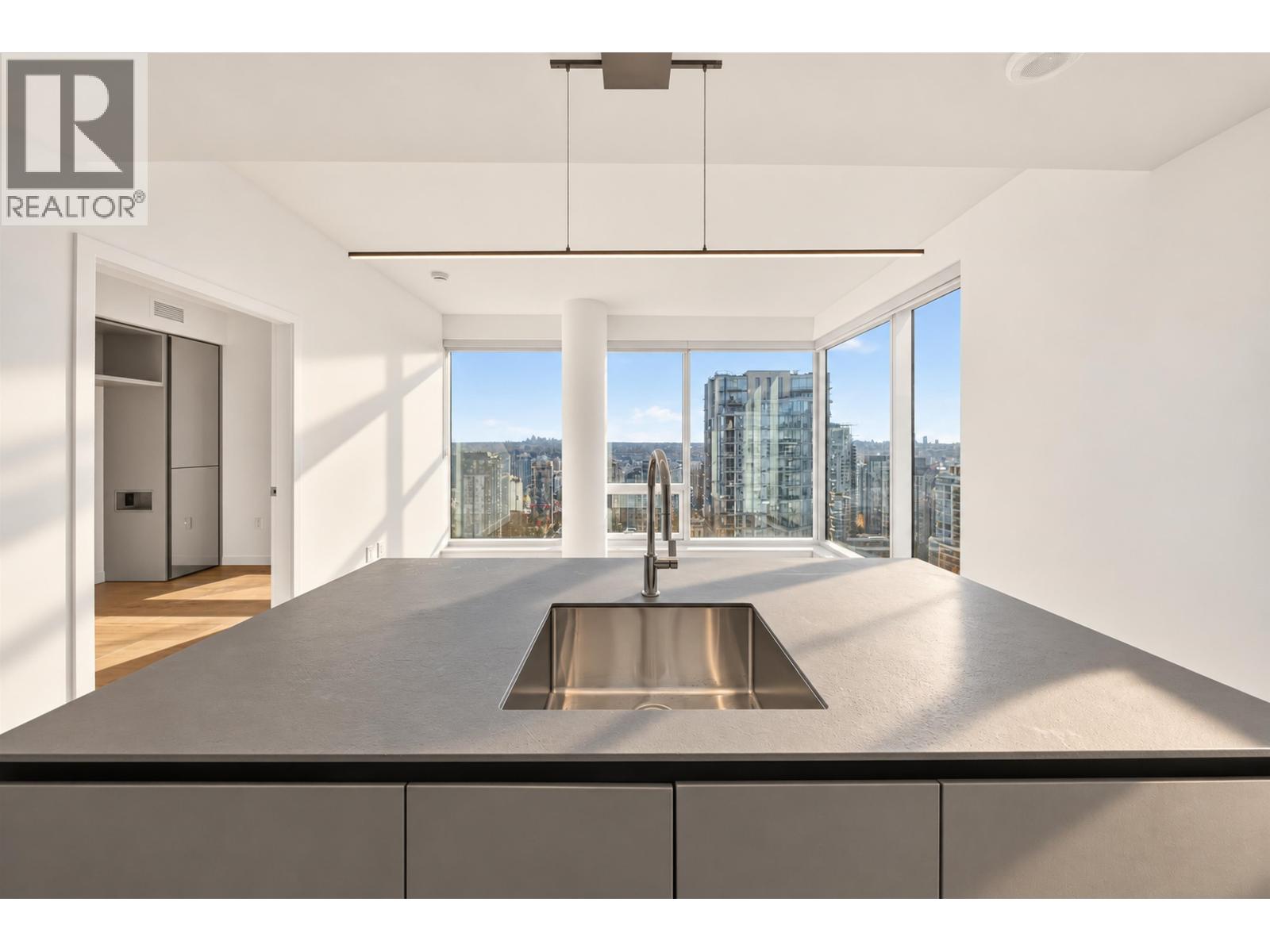 Photo of 3206 1277 HORNBY STREET 13