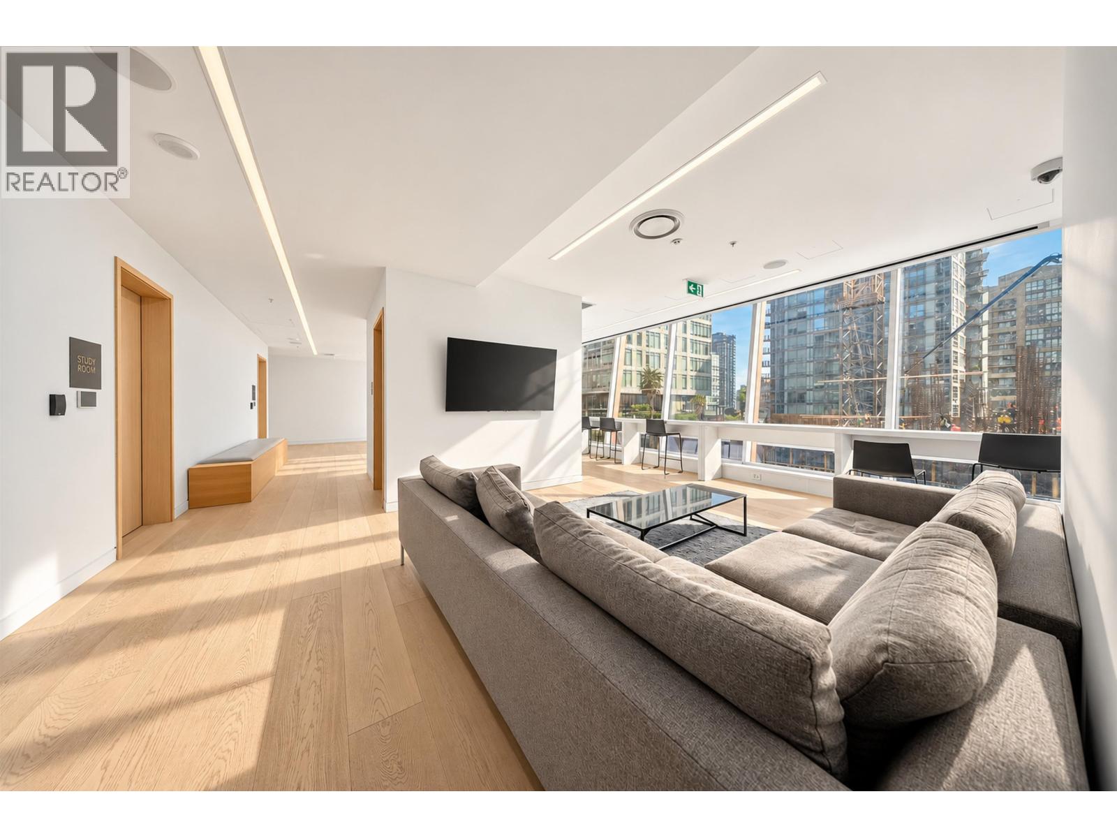 Photo of 3206 1277 HORNBY STREET 35