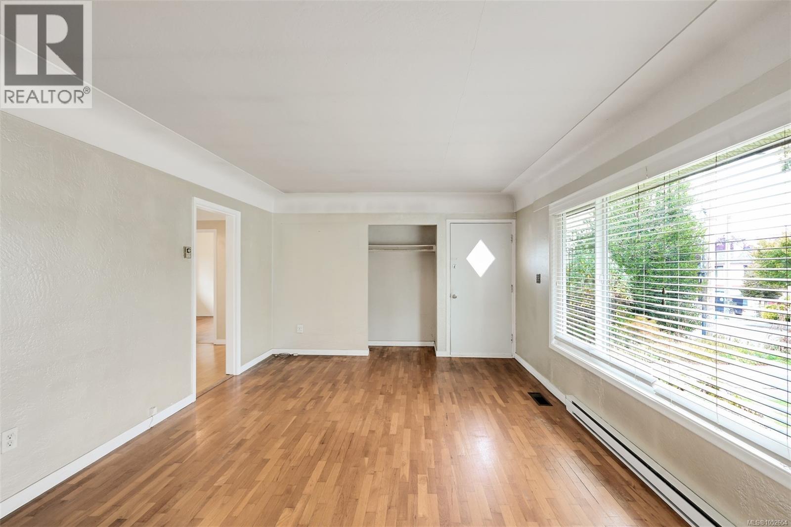  2550/2552 Belmont Avenue, Victoria