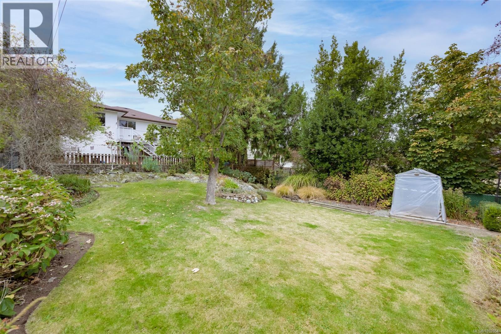 2550/2552 Belmont Avenue, Victoria