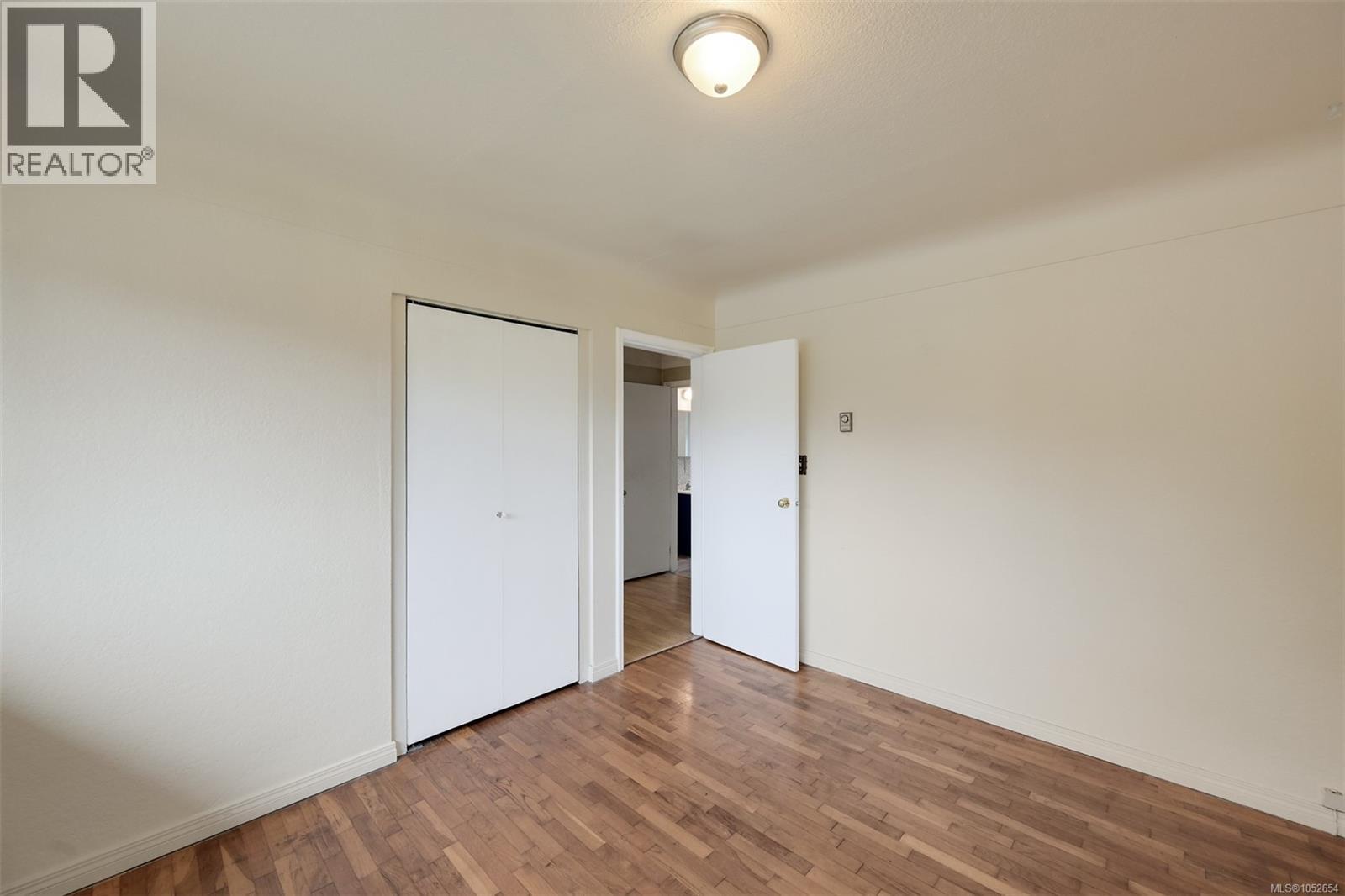 2550/2552 Belmont Avenue, Victoria