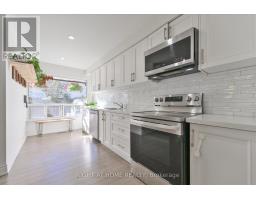 124 Springhead Gardens, Richmond Hill, ON L4C5C4 Photo 15