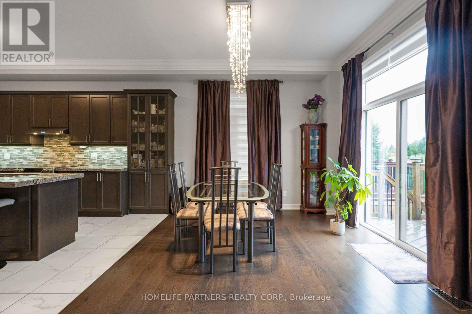 88 Inverness Way, Bradford West Gwillimbury photo 15