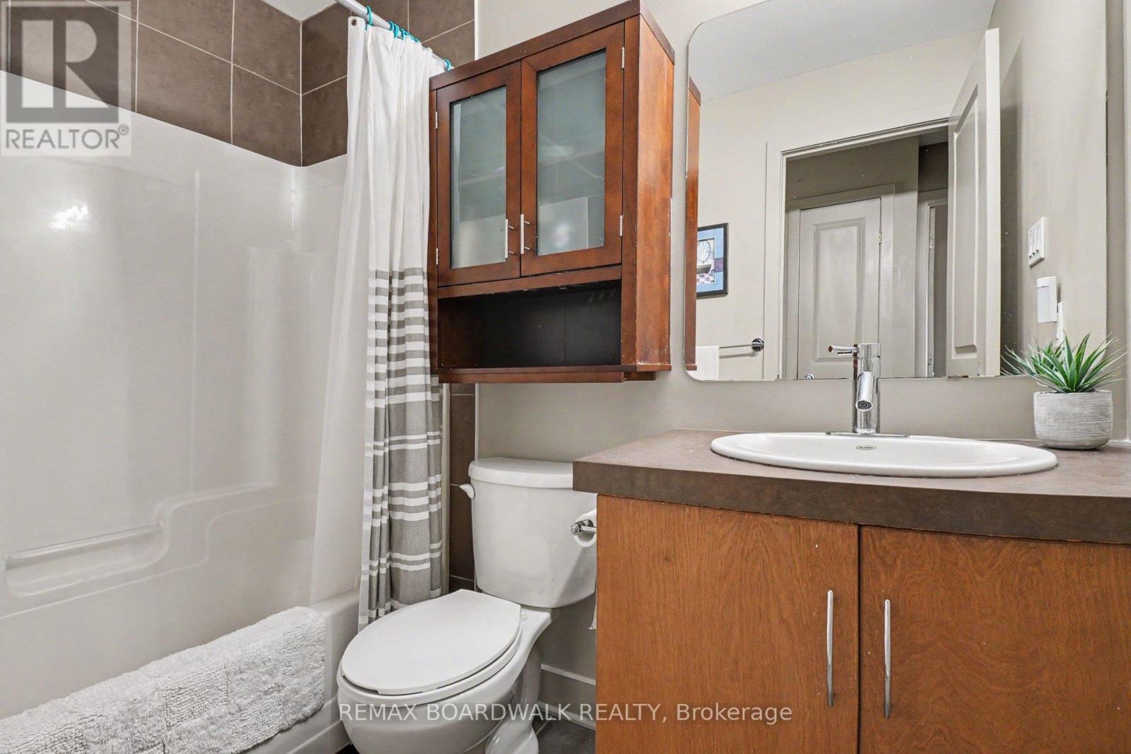 Full Bath