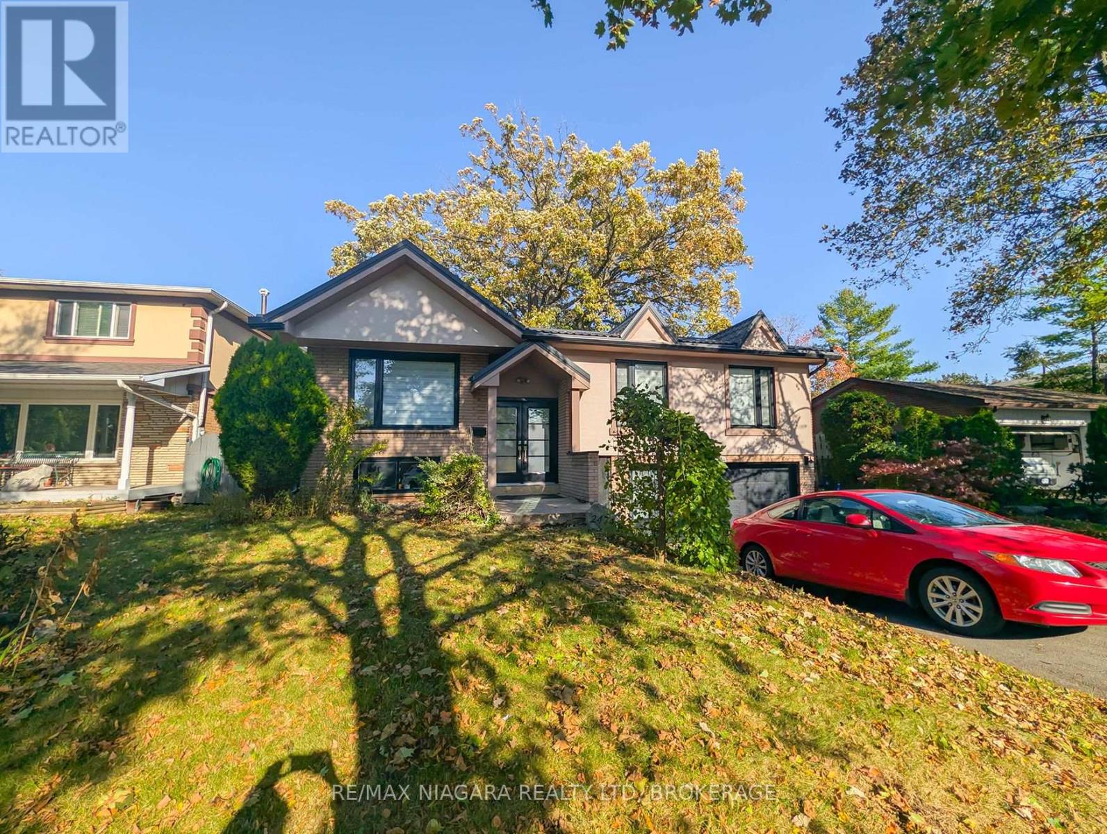 Photo of 2474 Bridge Road