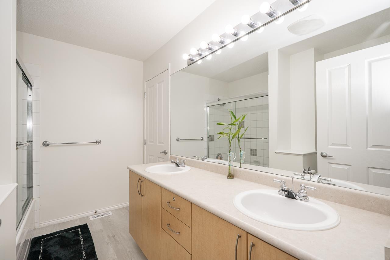 Photo of 85 8775 161 STREET 22
