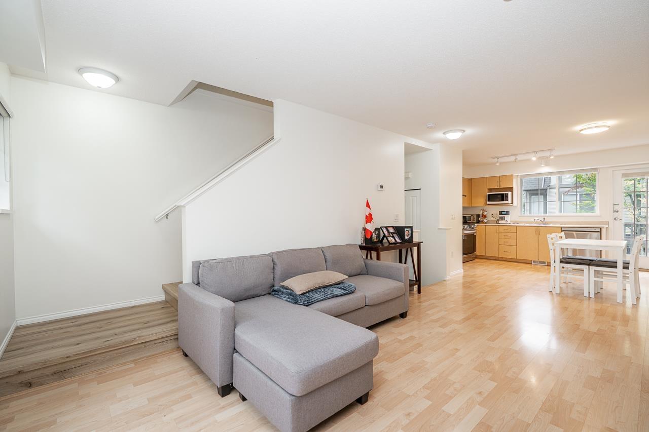 Photo of 85 8775 161 STREET 7