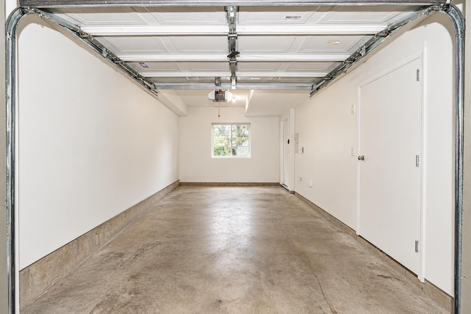 Photo of 85 8775 161 STREET 27