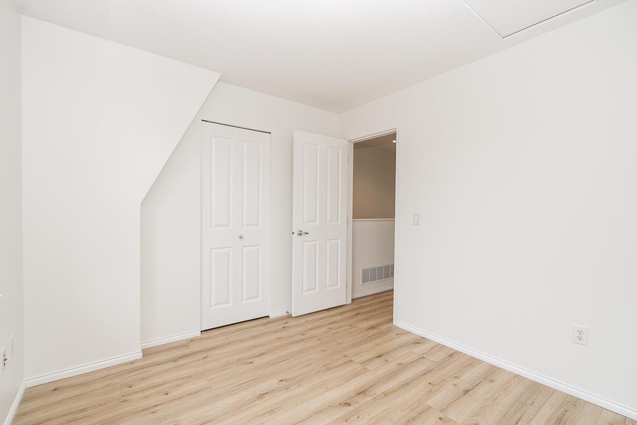Photo of 85 8775 161 STREET 25