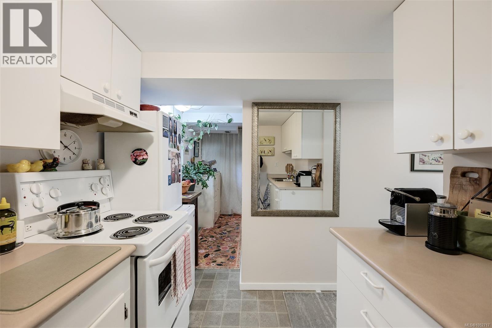  145 Beechwood Avenue, Victoria