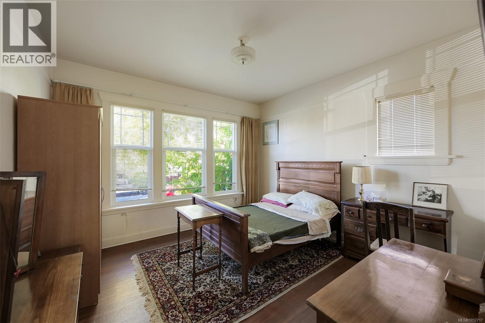145 Beechwood Ave - 26