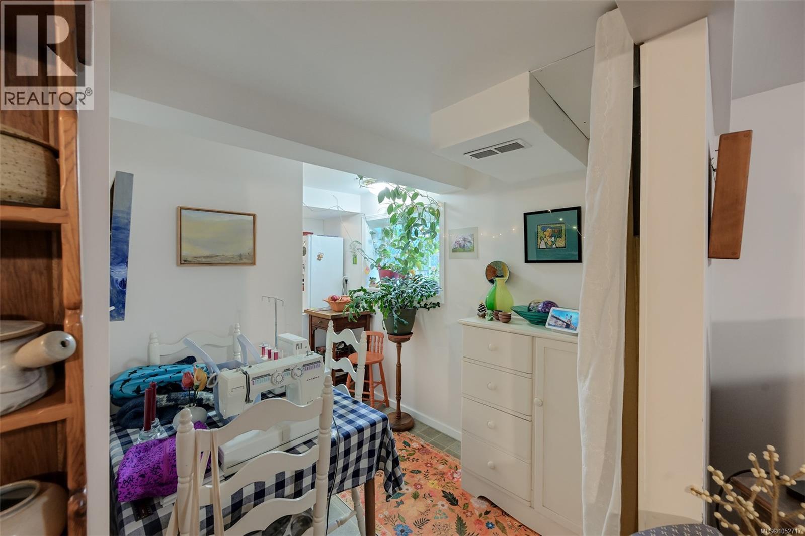 145 Beechwood Ave - 41