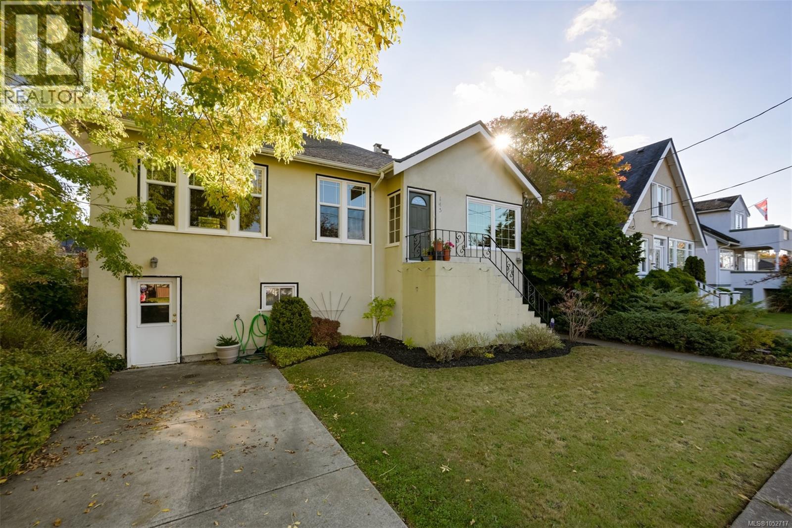 145 Beechwood Ave - 54