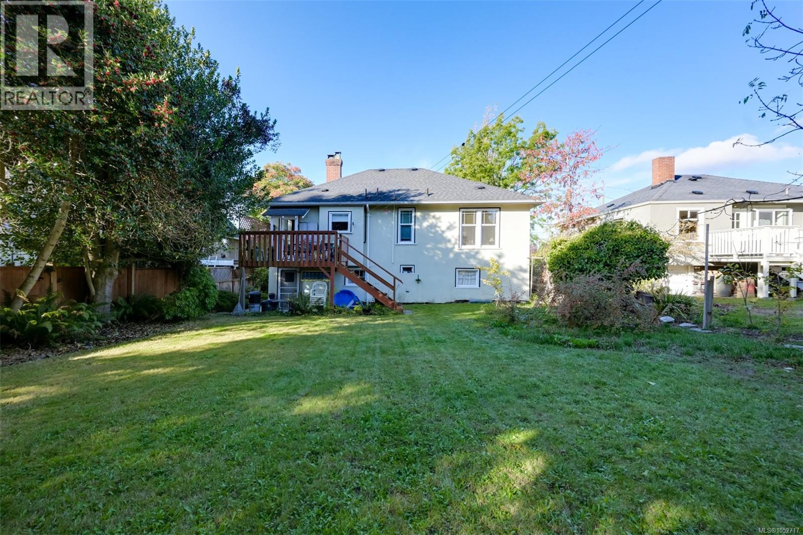 145 Beechwood Avenue, Victoria